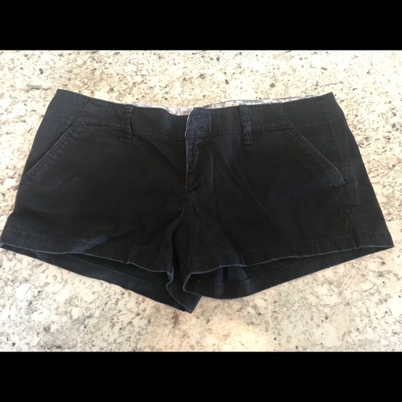 American Eagle Outfitters Pants - American eagle black shorts size 8